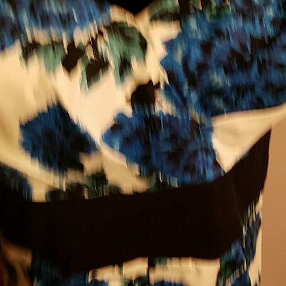 Spring dress. - Picture 2 of 5